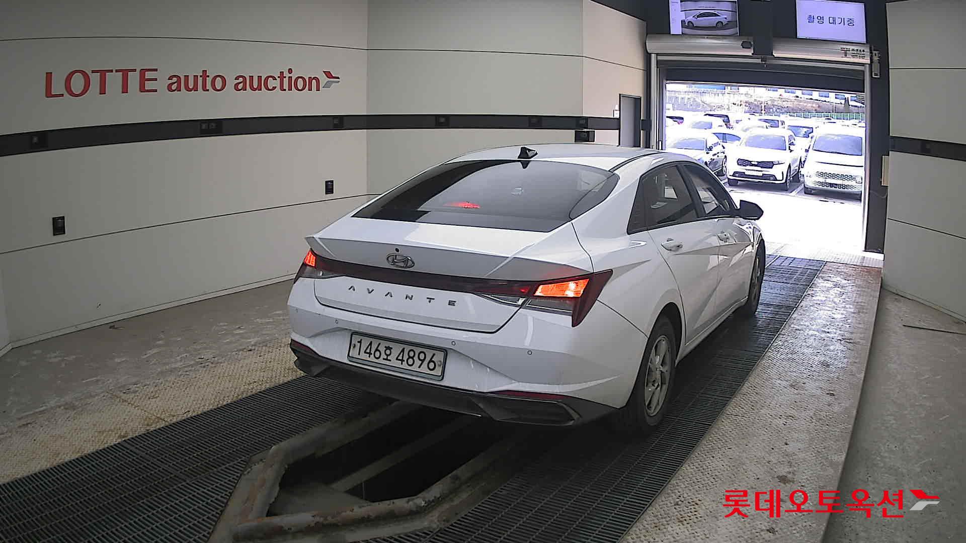 Hyundai Avante id 3816349 из Кореи 20