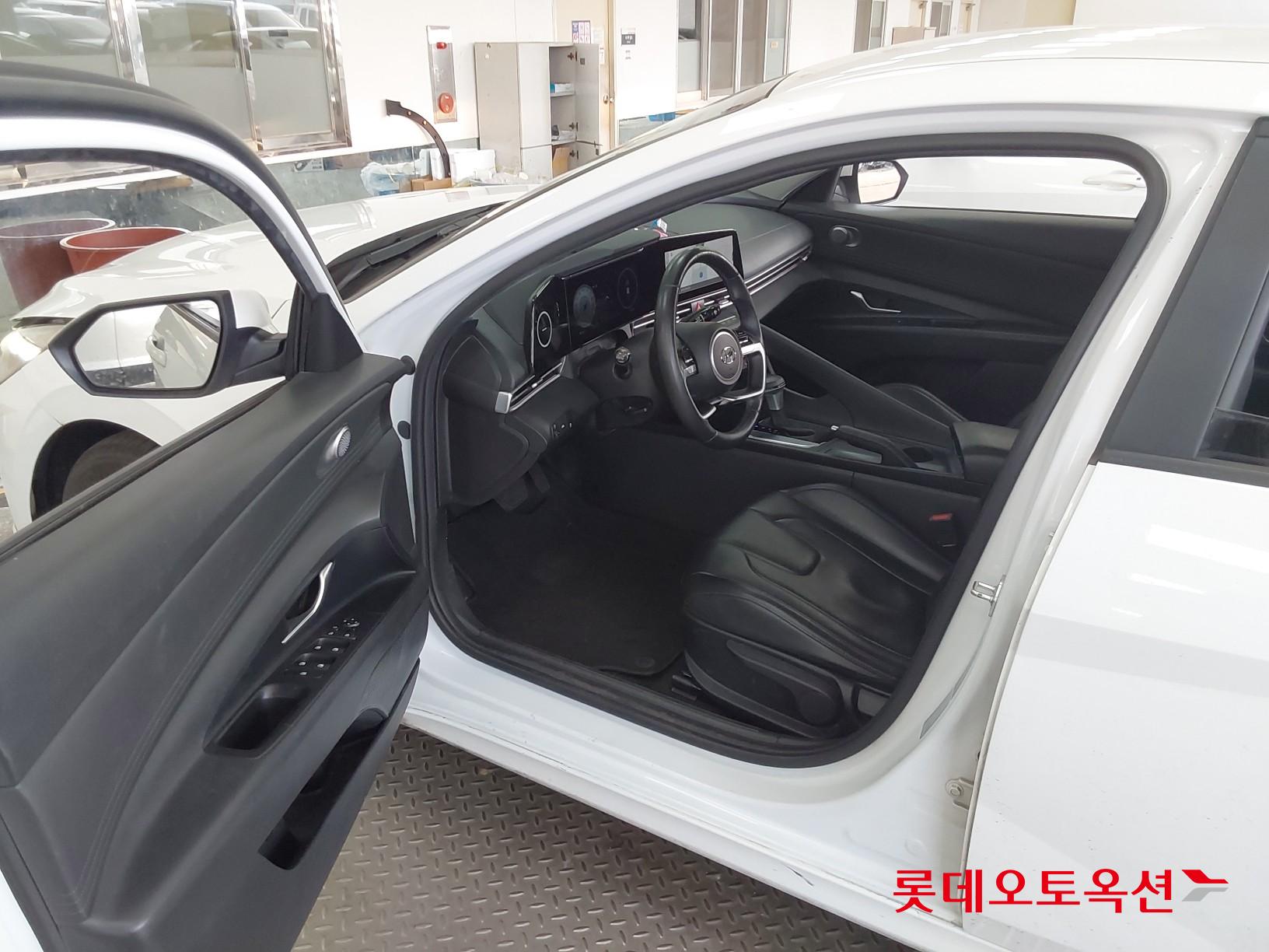 Hyundai Avante id 3816349 из Кореи 35