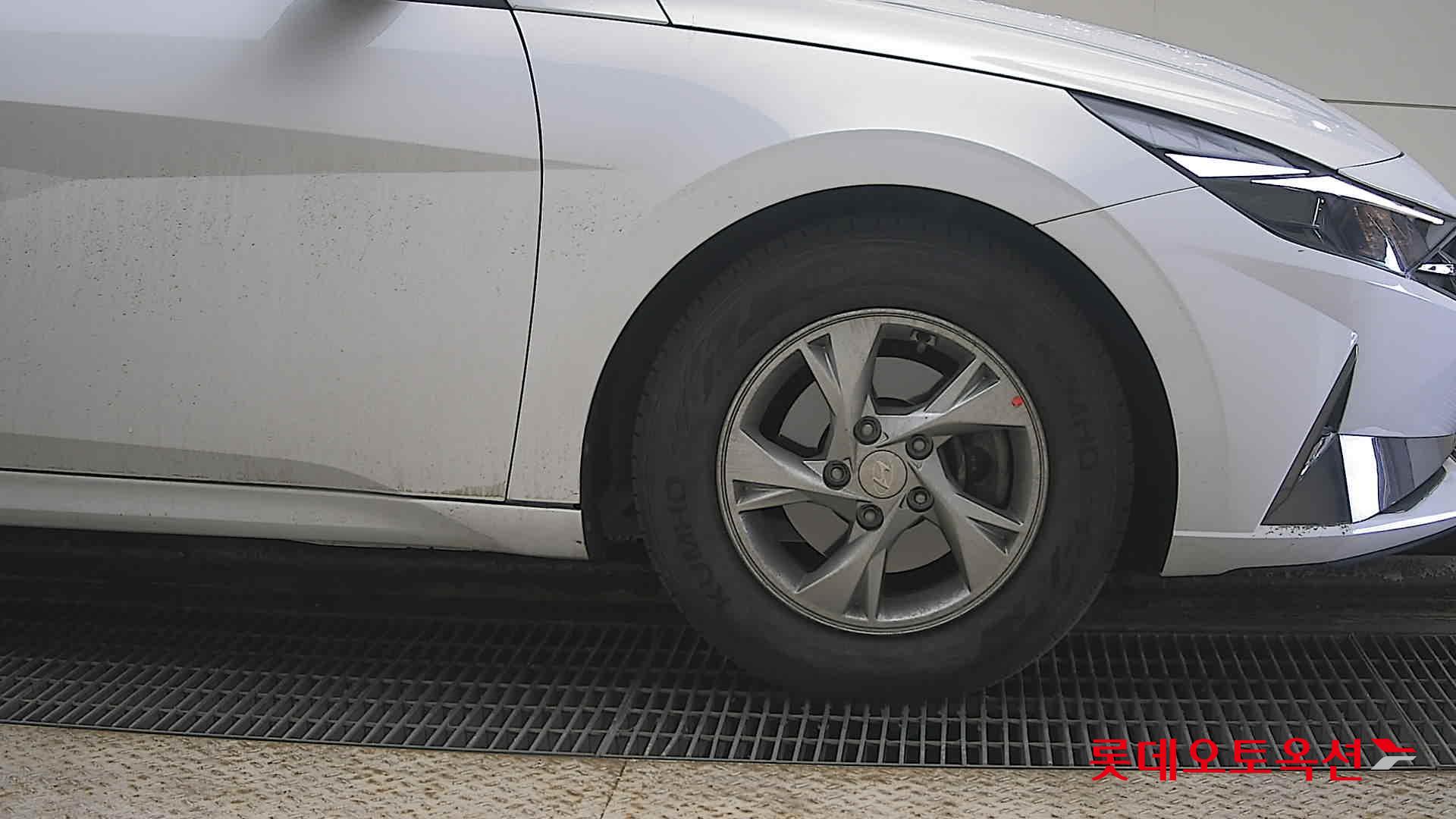 Hyundai Avante id 3822870 из Кореи 23