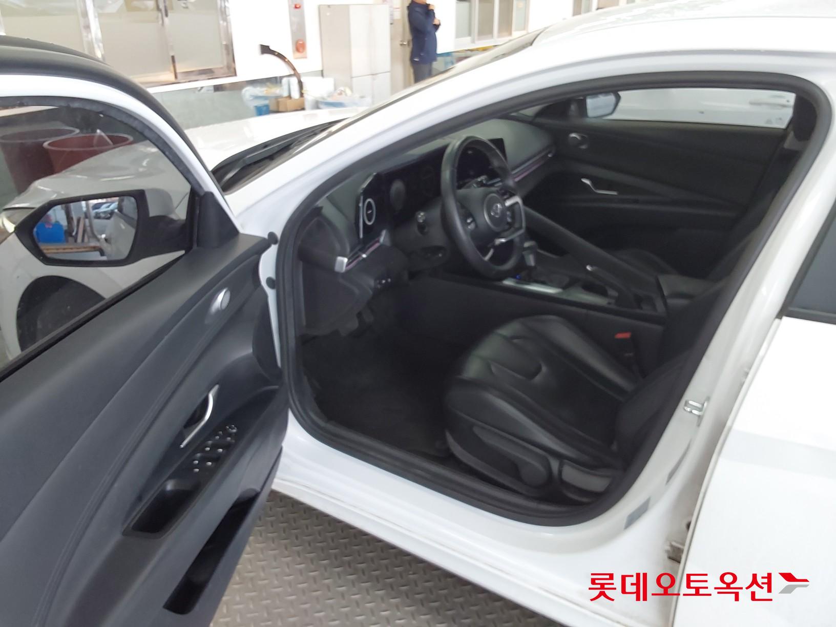 Hyundai Avante id 3822870 из Кореи 35