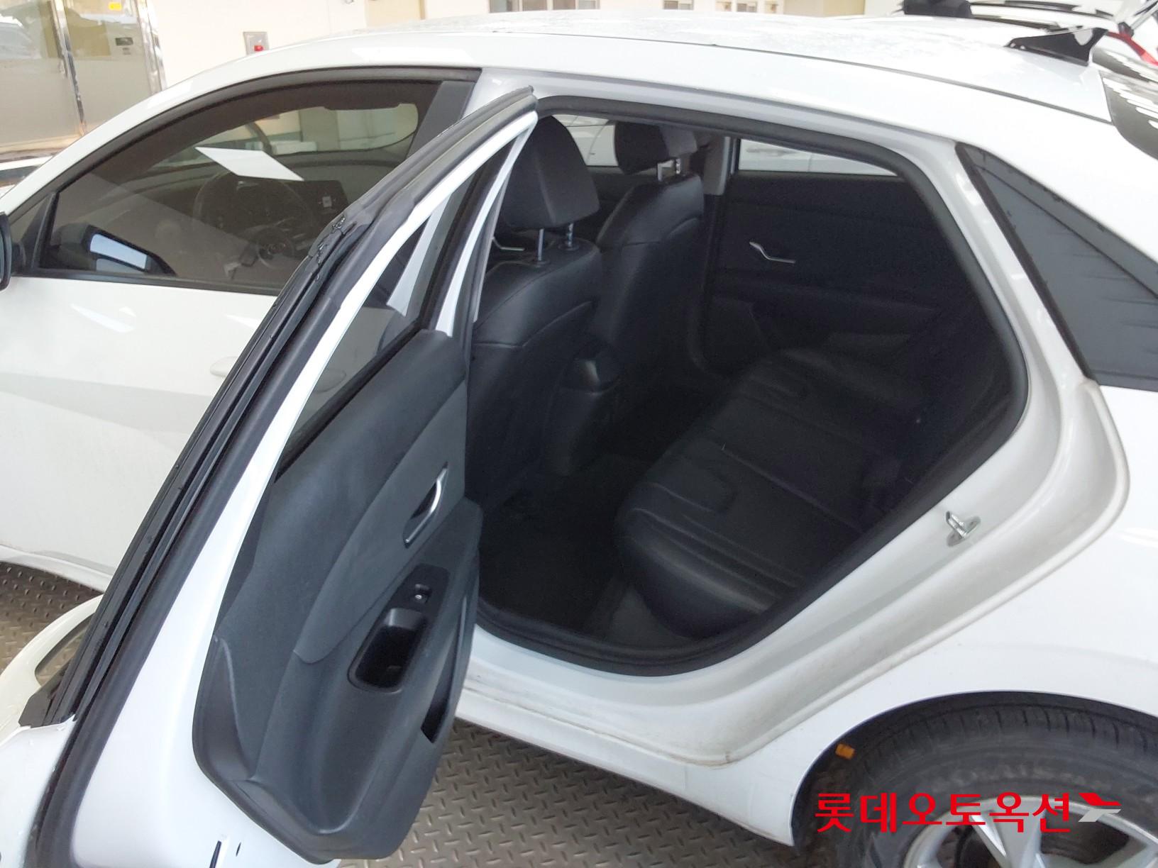 Hyundai Avante id 3822870 из Кореи 36