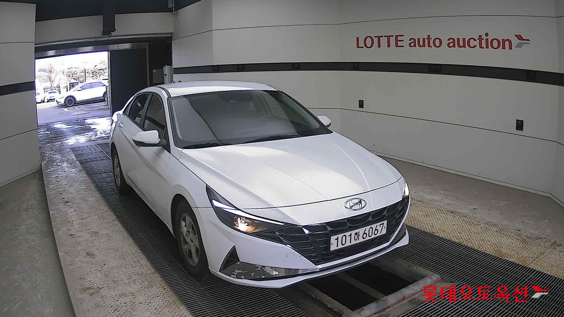 Hyundai Avante id 3816355 из Кореи 15