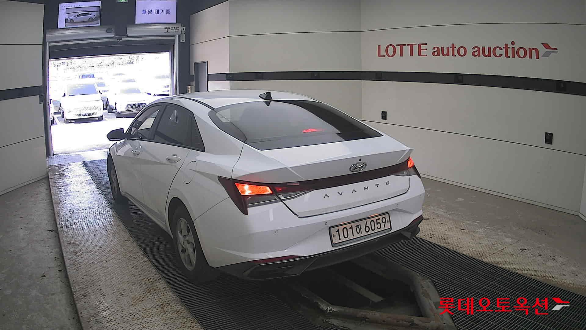 Hyundai Avante id 3822827 из Кореи 9