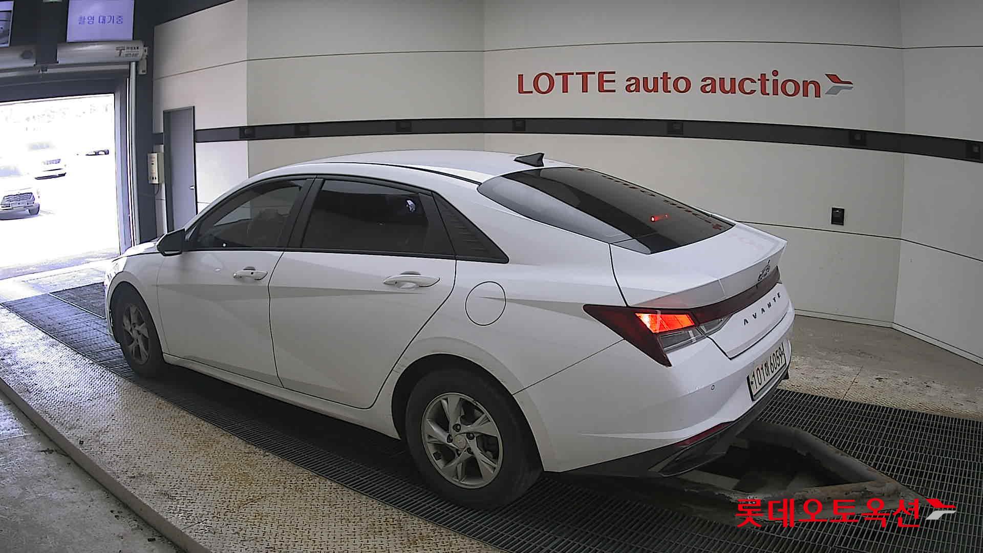 Hyundai Avante id 3822827 из Кореи 10