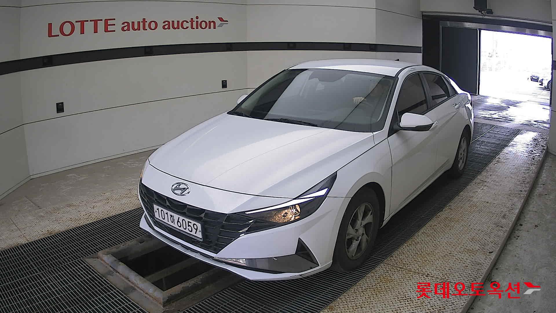 Hyundai Avante id 3822827 из Кореи 14