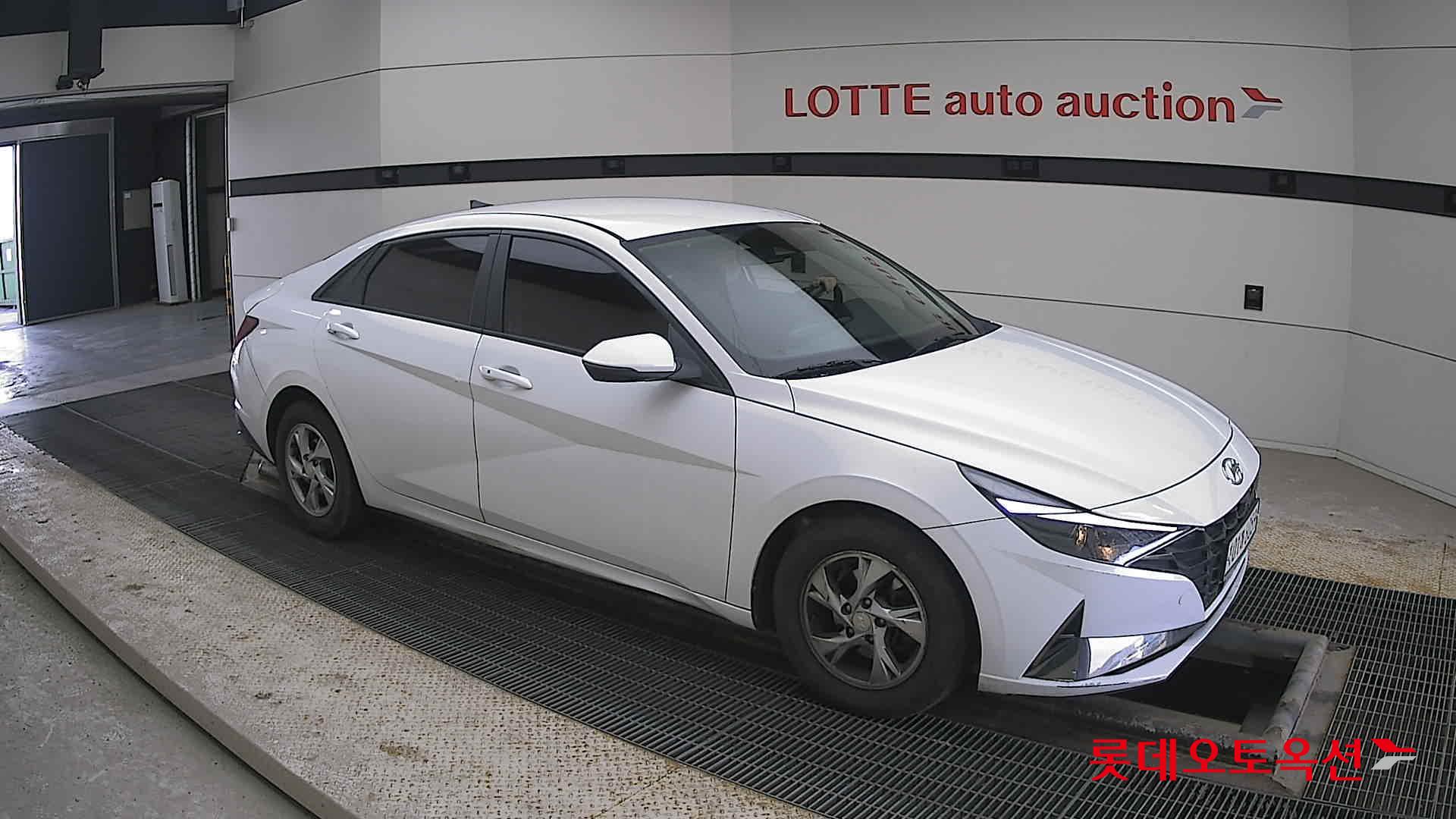 Hyundai Avante id 3822827 из Кореи 16