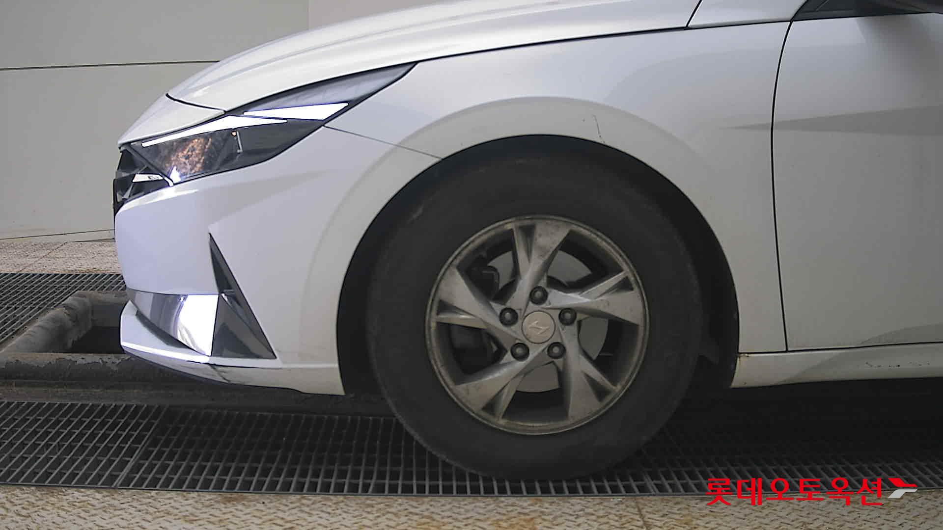 Hyundai Avante id 3822827 из Кореи 21