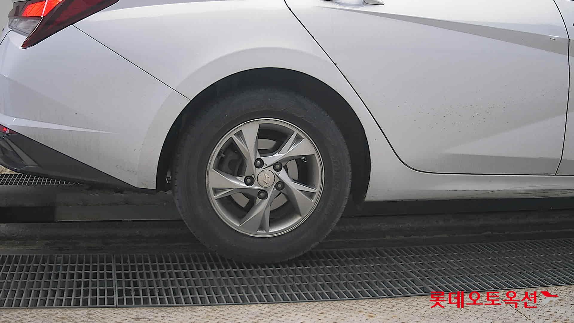 Hyundai Avante id 3822827 из Кореи 24