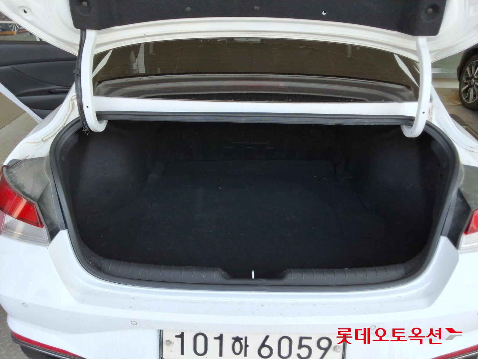 Hyundai Avante id 3822827 из Кореи 37