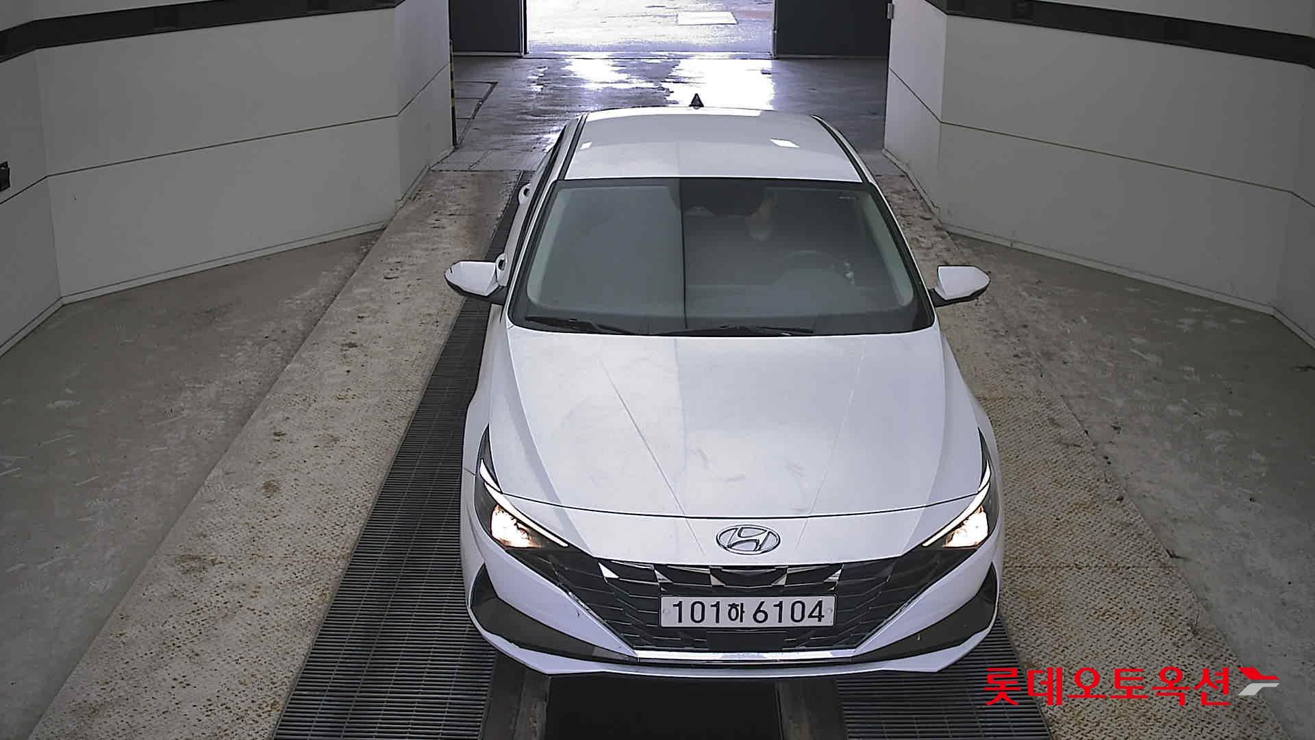 Hyundai Avante id 3822831 из Кореи 8