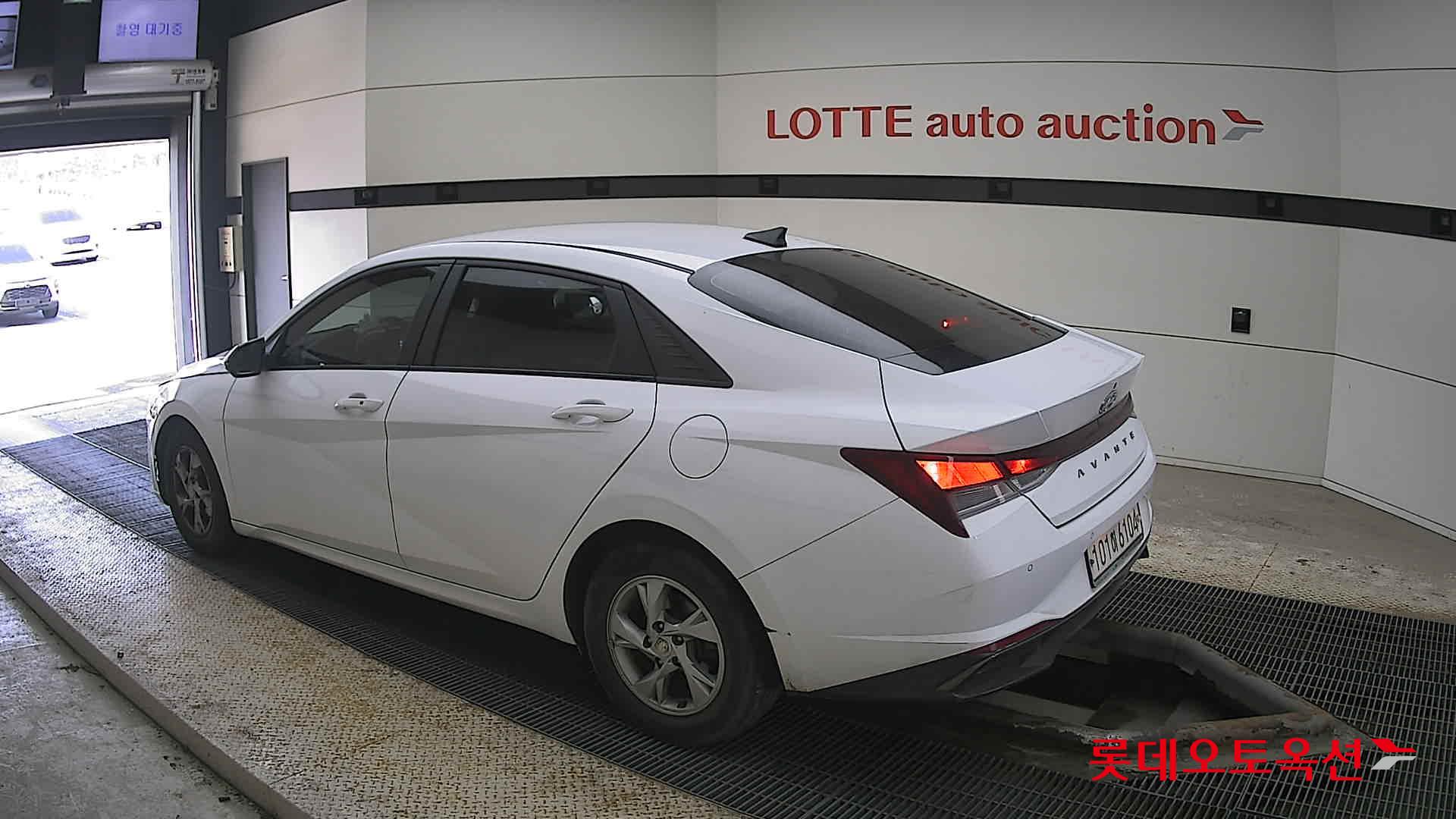 Hyundai Avante id 3822831 из Кореи 10