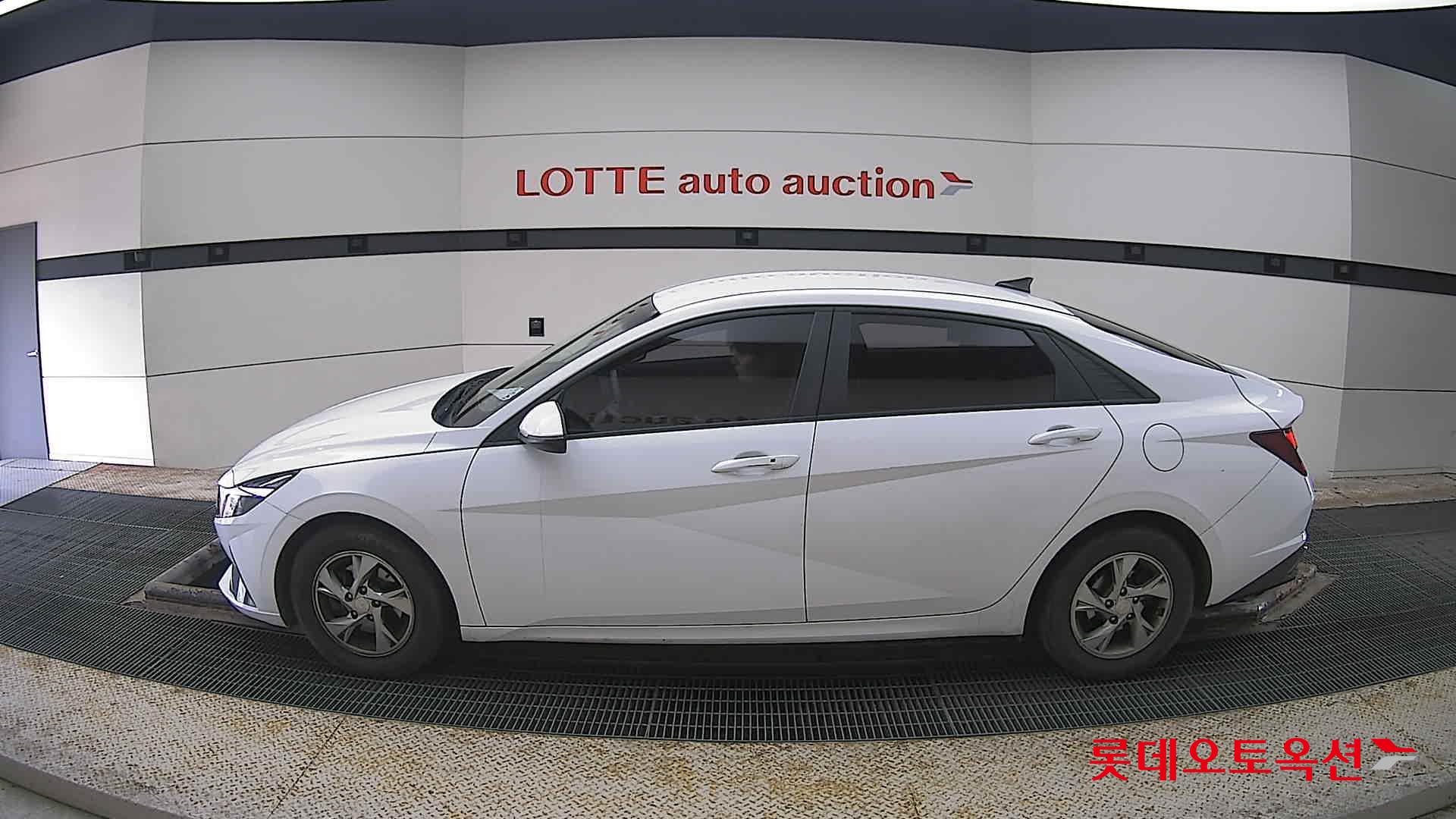 Hyundai Avante id 3822826 из Кореи 7