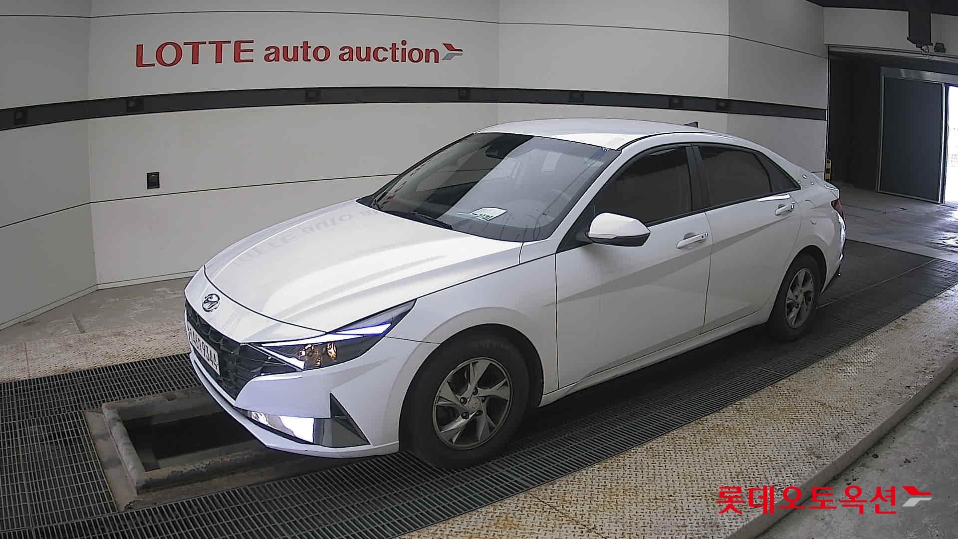 Hyundai Avante id 3822826 из Кореи 13