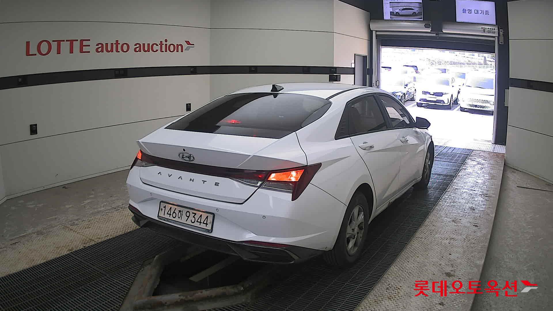 Hyundai Avante id 3822826 из Кореи 20