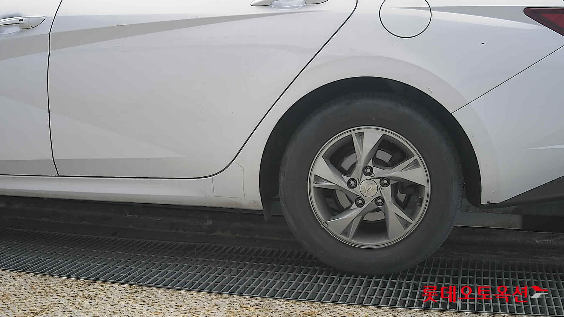 Hyundai Avante id 3822826 из Кореи 22