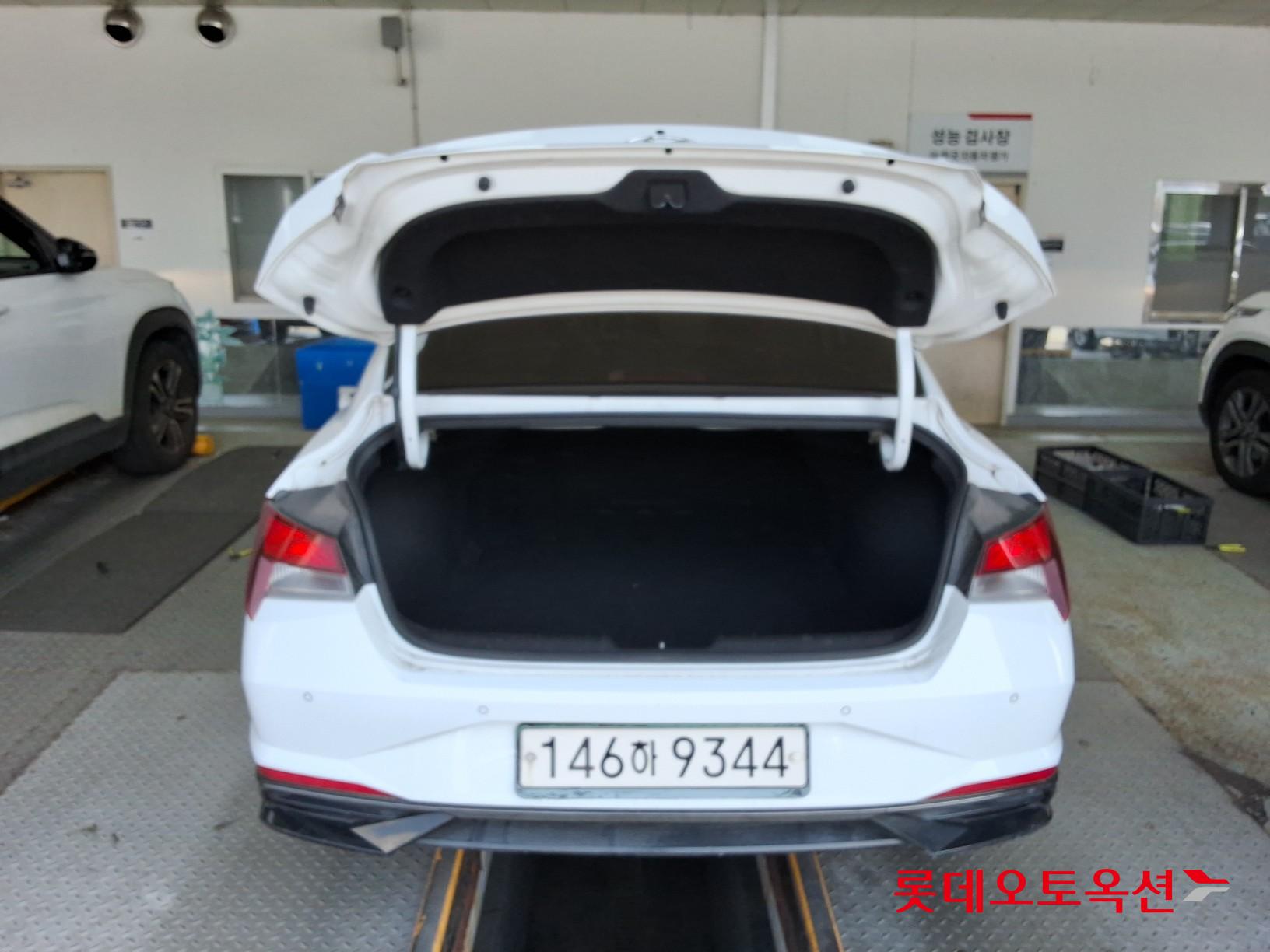 Hyundai Avante id 3822826 из Кореи 37