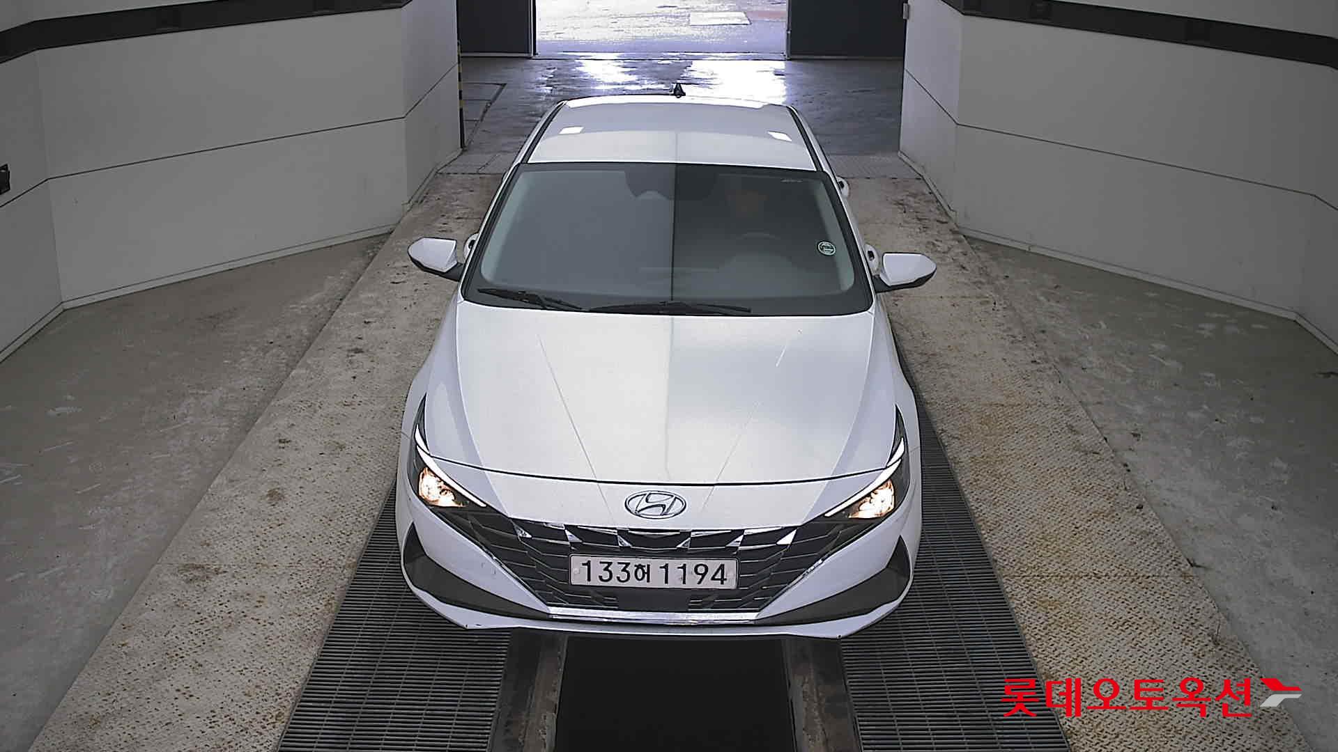 Hyundai Avante id 3822804 из Кореи 8