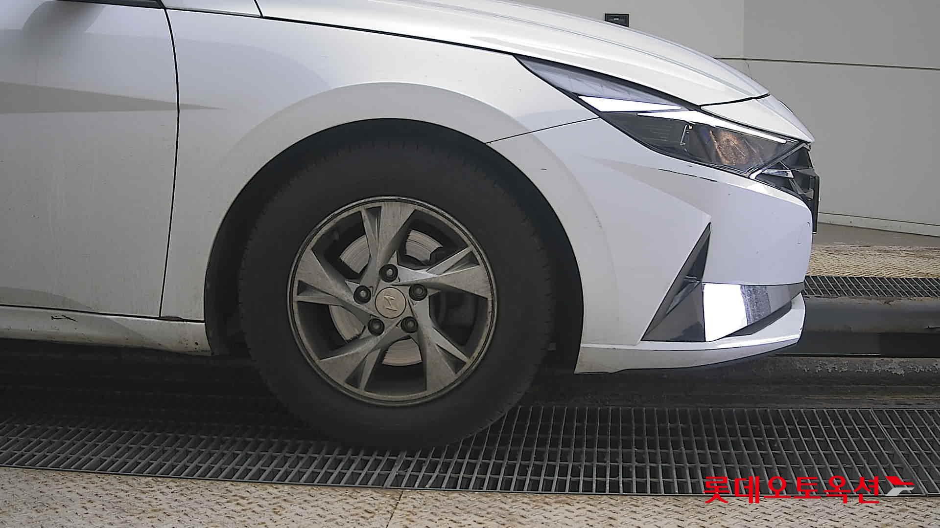 Hyundai Avante id 3822804 из Кореи 23