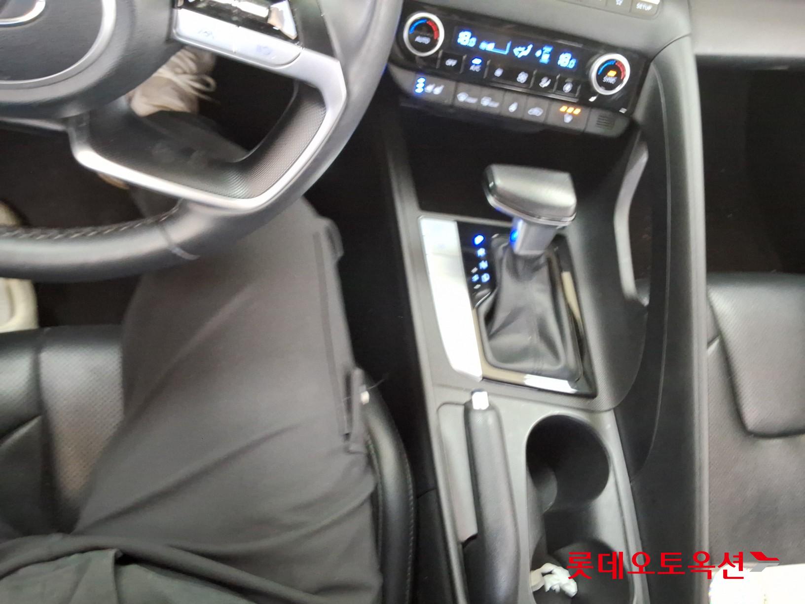 Hyundai Avante id 3822804 из Кореи 33