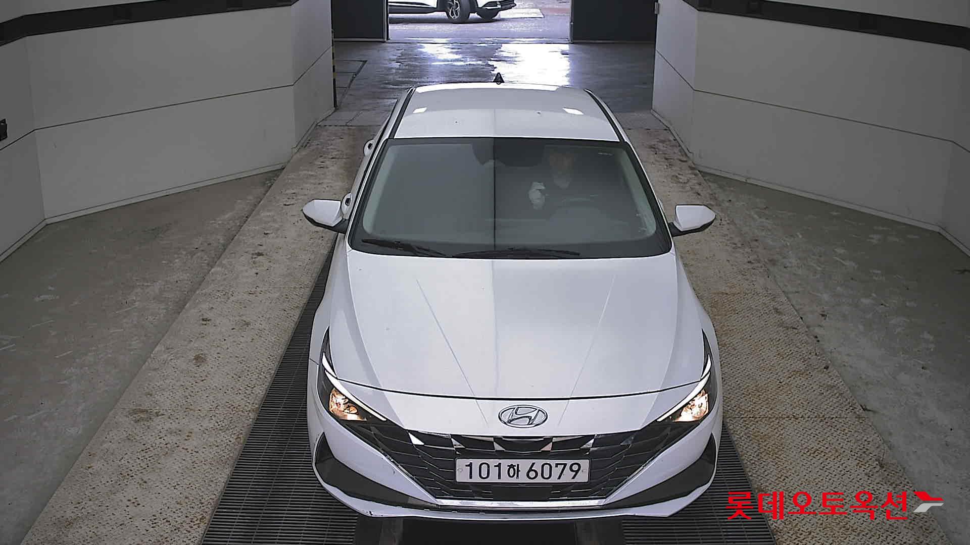 Hyundai Avante id 3822897 из Кореи 8