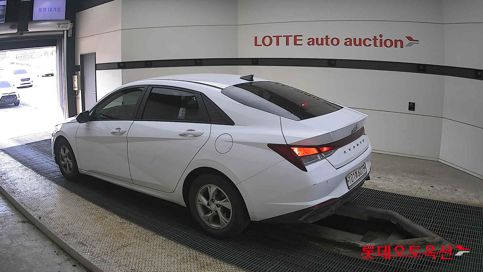 Hyundai Avante id 3822897 из Кореи 10