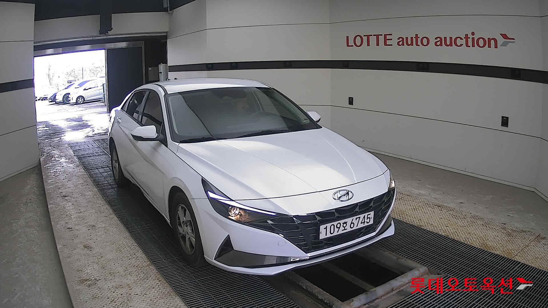 Hyundai Avante id 3822842 из Кореи 15