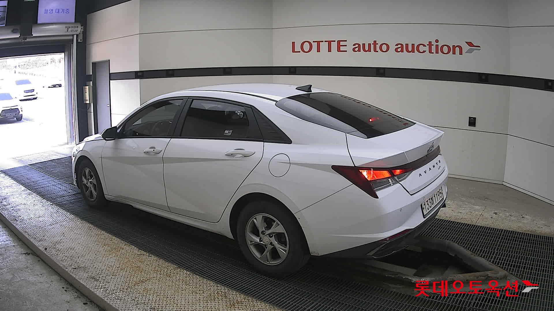 Hyundai Avante id 3822824 из Кореи 10