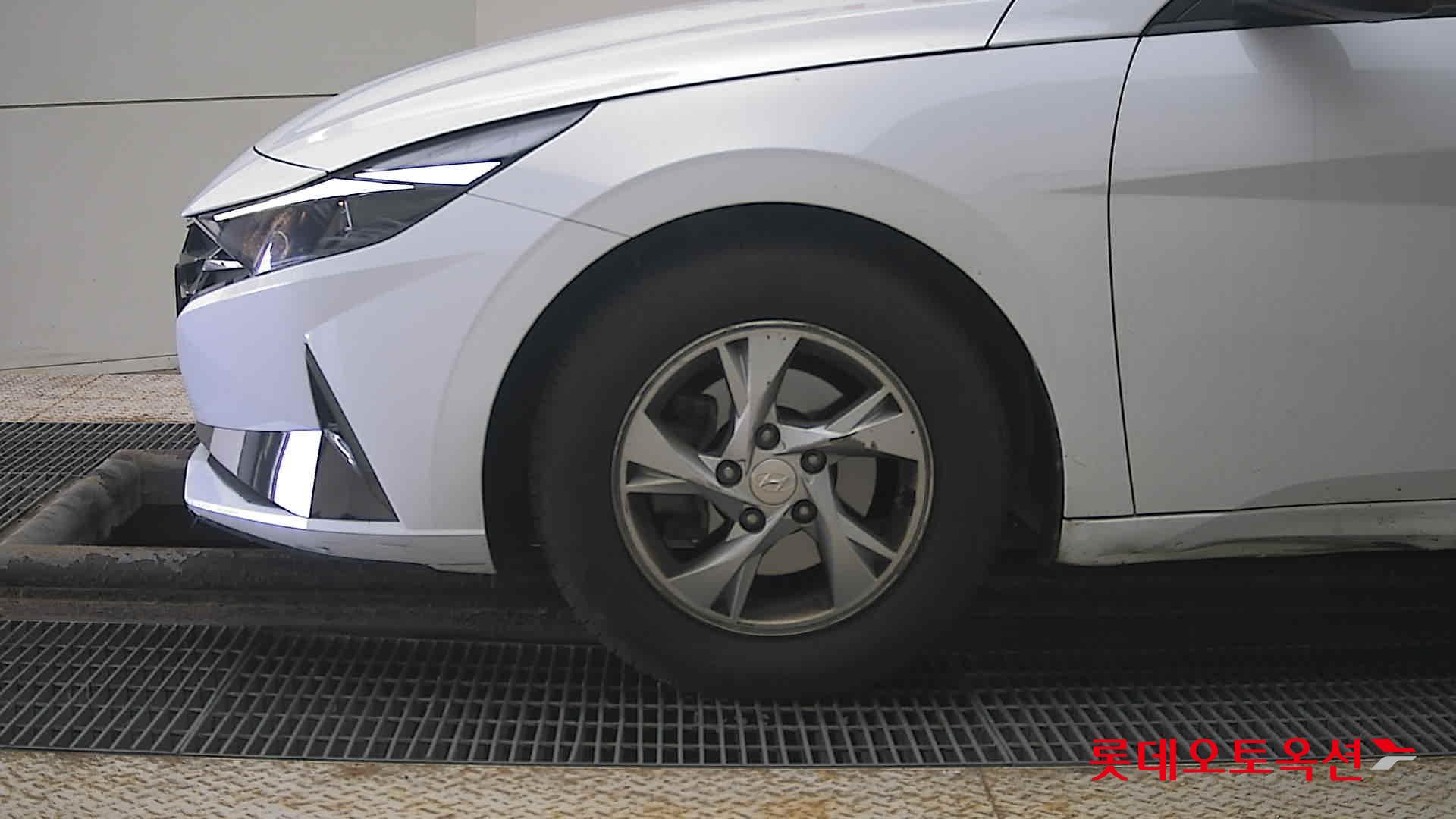 Hyundai Avante id 3822824 из Кореи 21