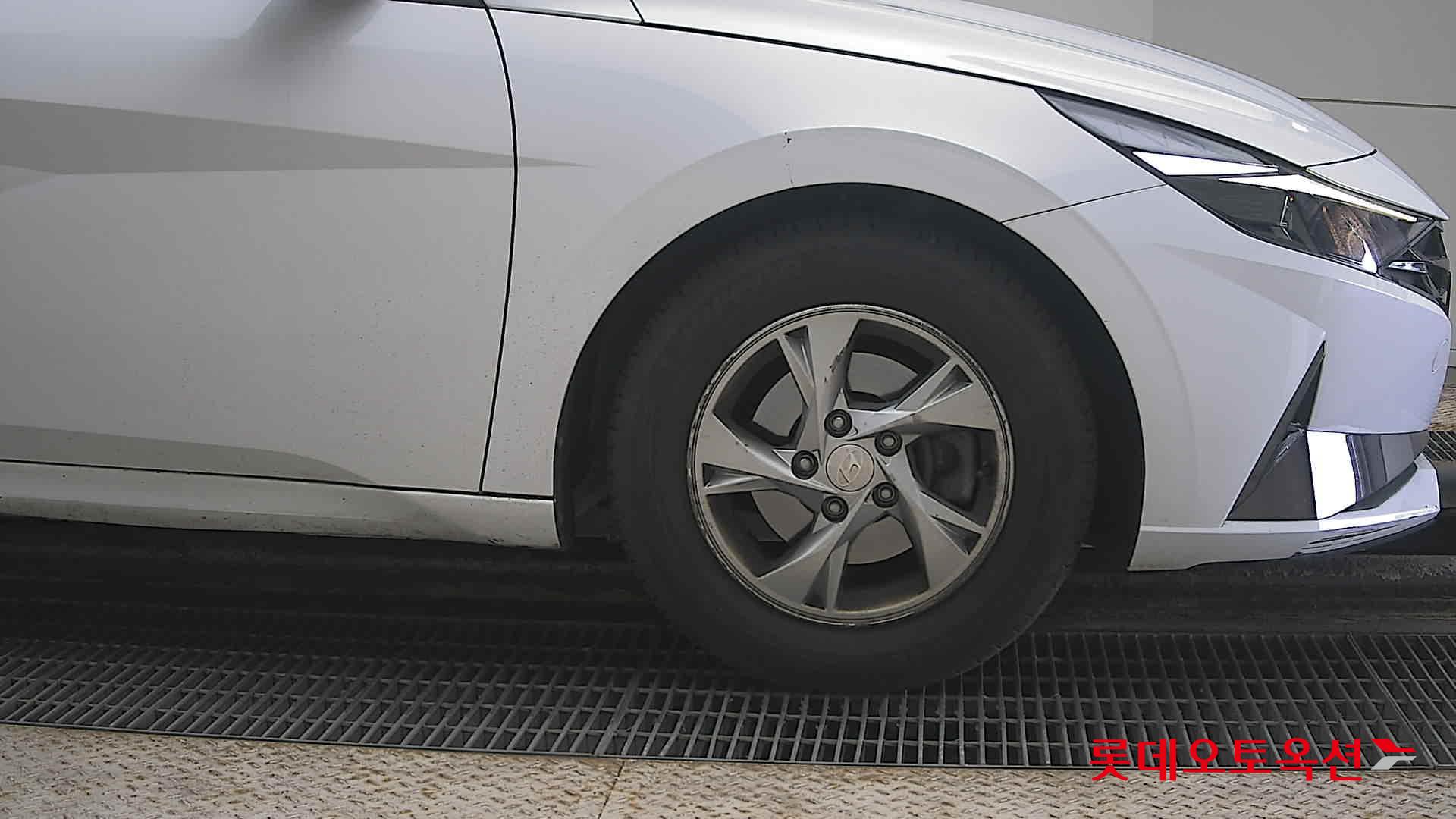 Hyundai Avante id 3822824 из Кореи 23