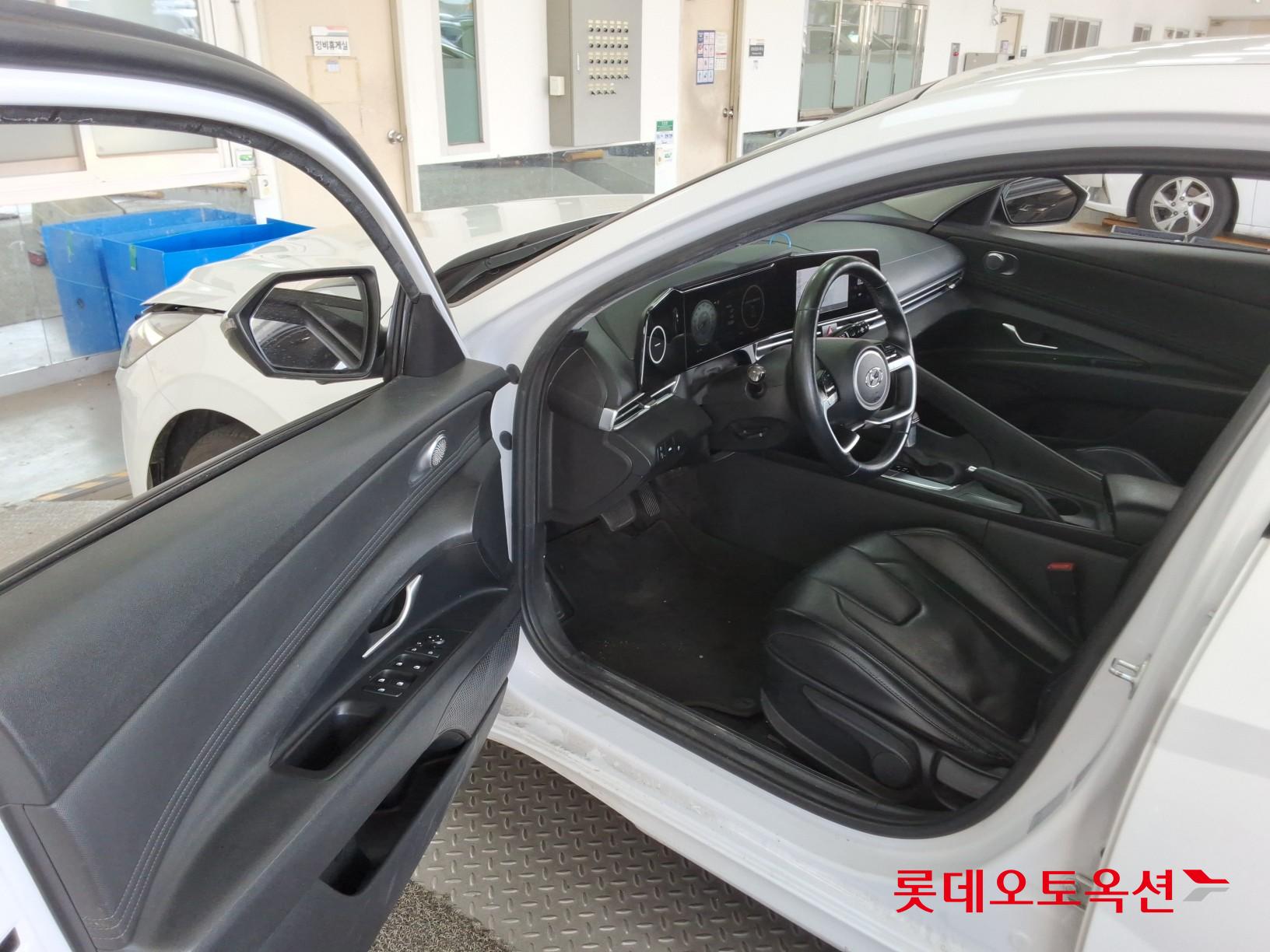 Hyundai Avante id 3822824 из Кореи 34