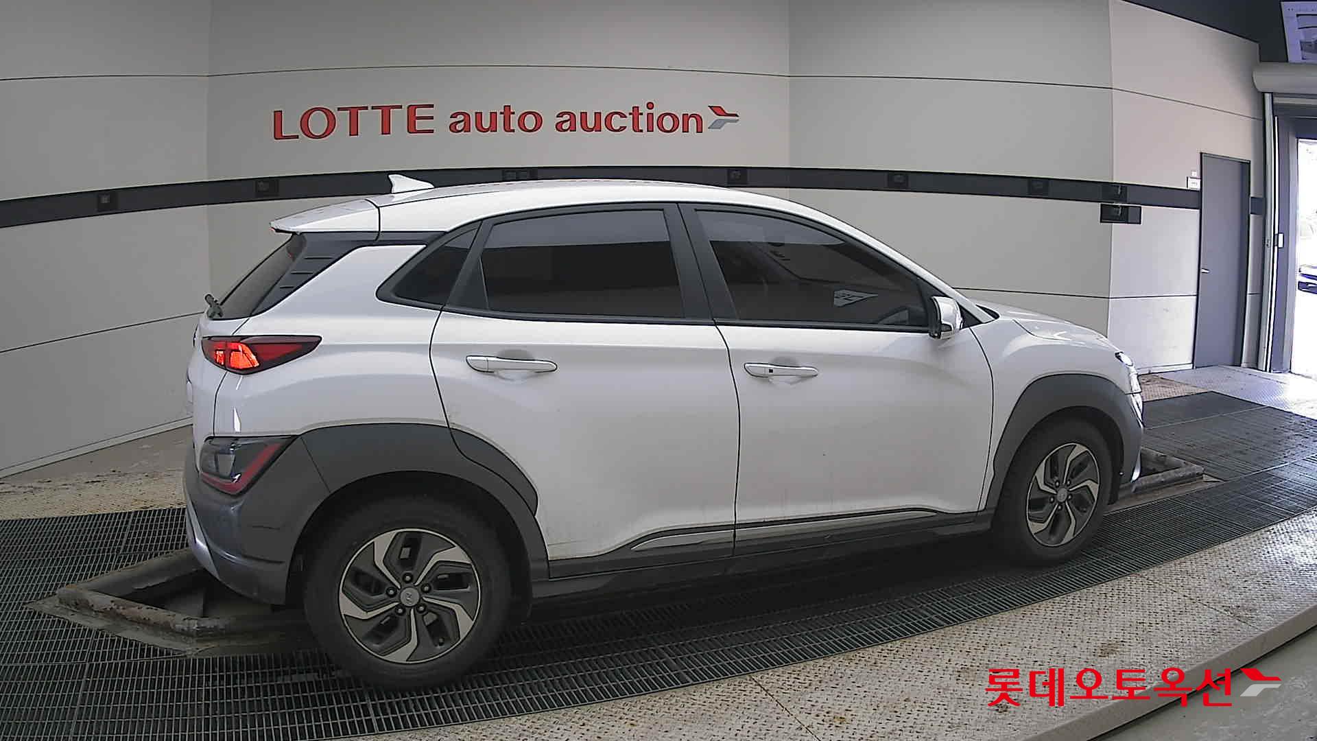 Hyundai Kona Hybrid id 3822837 из Кореи 18
