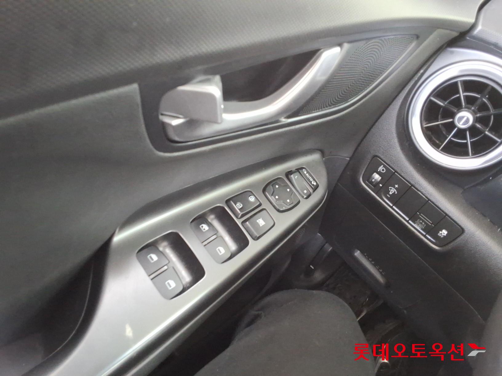 Hyundai Kona Hybrid id 3822837 из Кореи 28