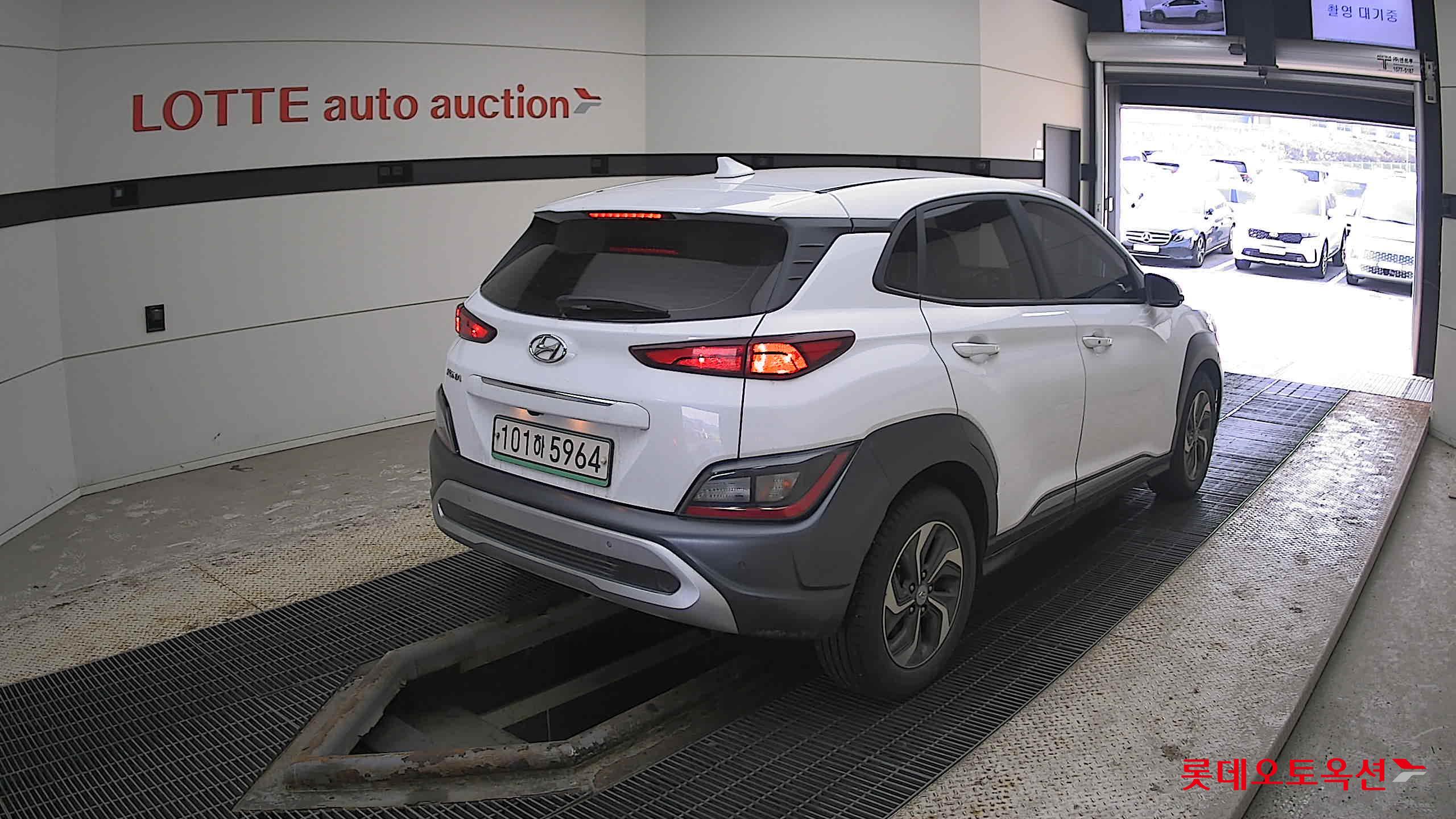 Hyundai Kona Hybrid 2021 Белый из Кореи, фото 4