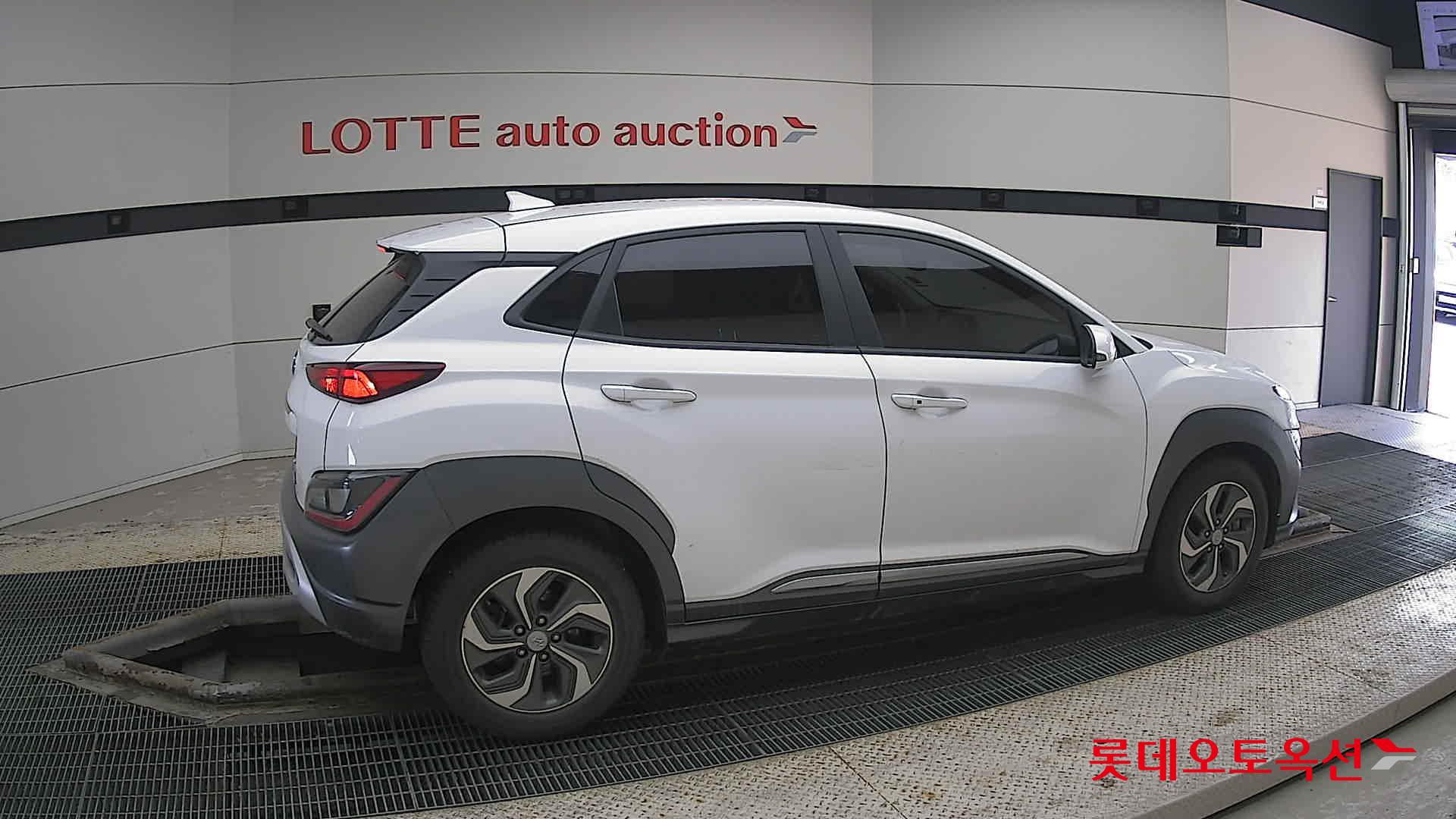 Hyundai Kona Hybrid id 3822819 из Кореи 18