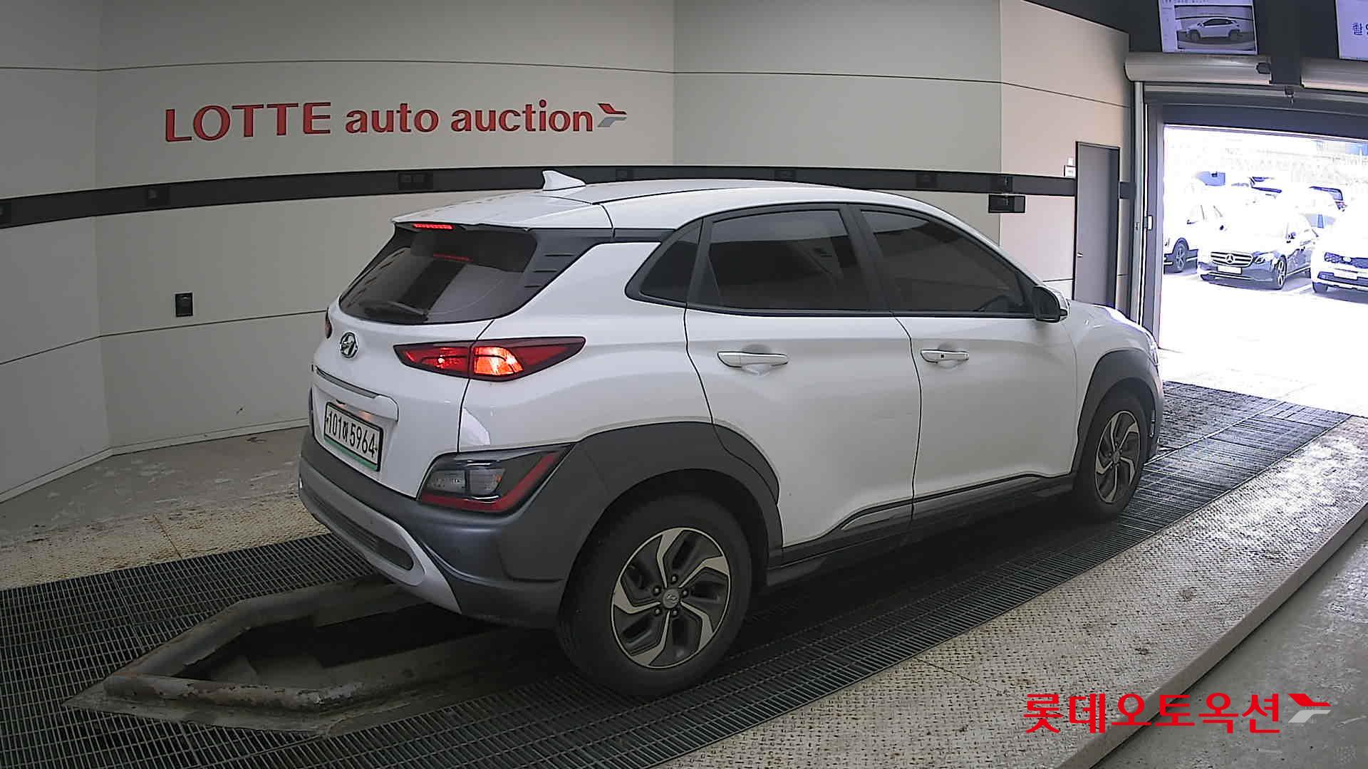 Hyundai Kona Hybrid id 3822819 из Кореи 19