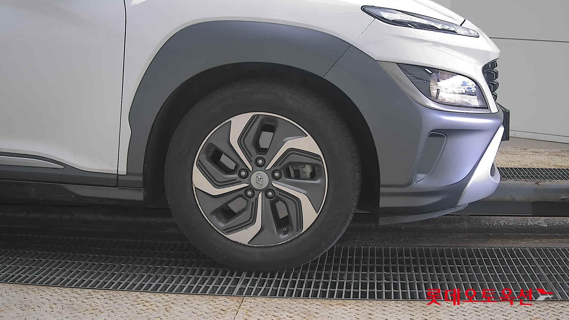 Hyundai Kona Hybrid id 3822819 из Кореи 23