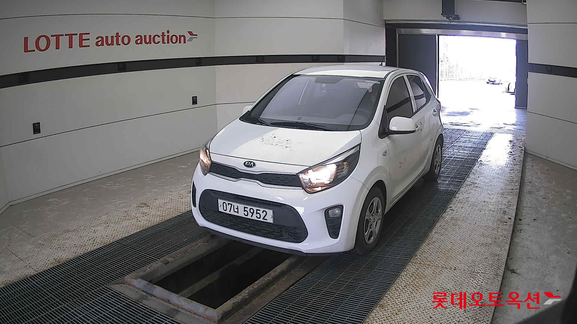 Kia Morning 2019 Белый из Кореи