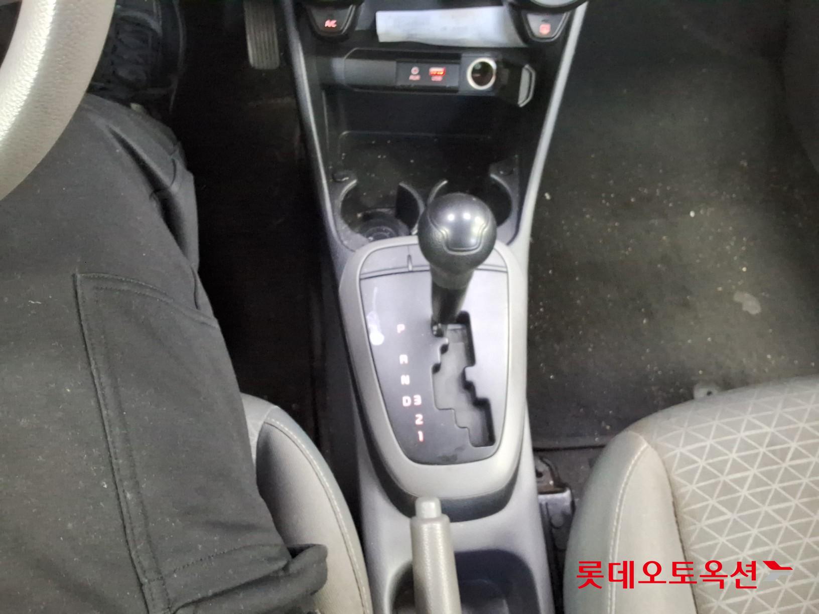 Kia Morning id 3822949 из Кореи 32