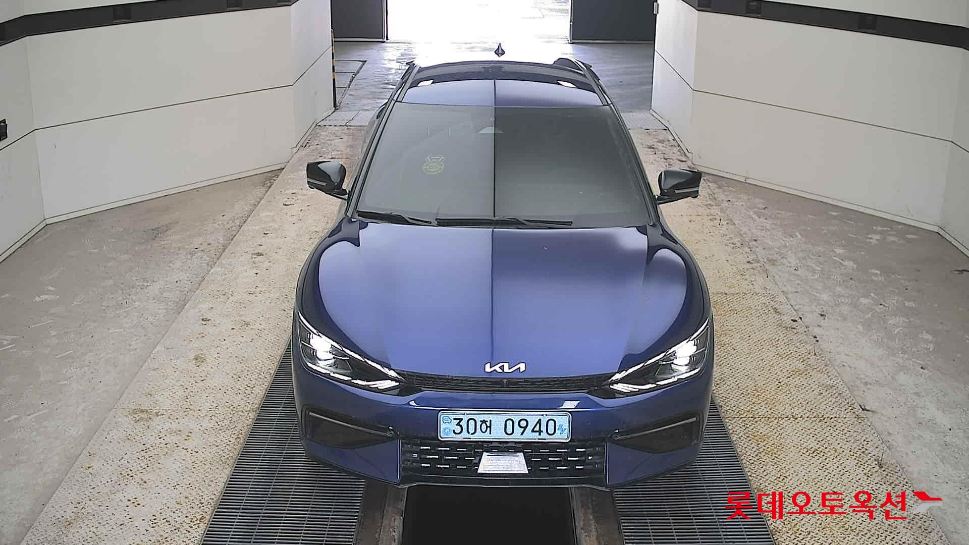 Kia EV6 id 3816413 из Кореи 8