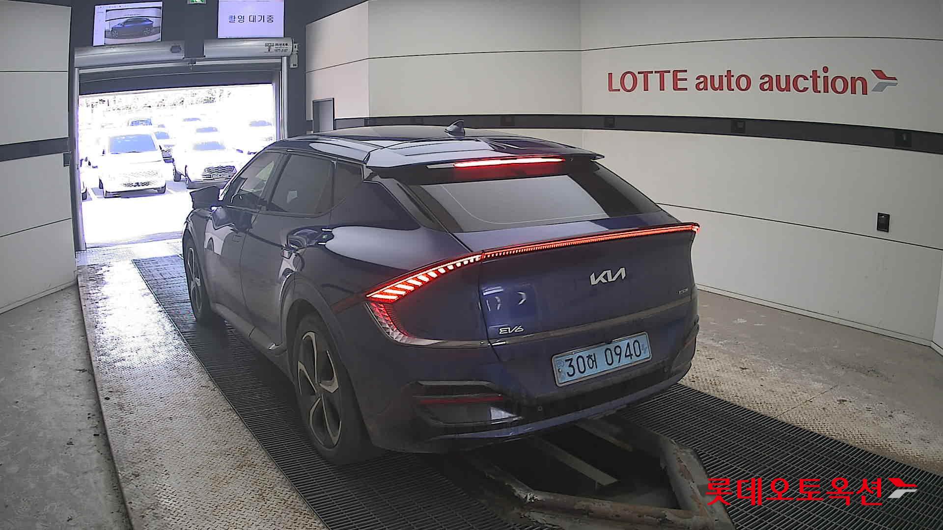 Kia EV6 id 3816413 из Кореи 9