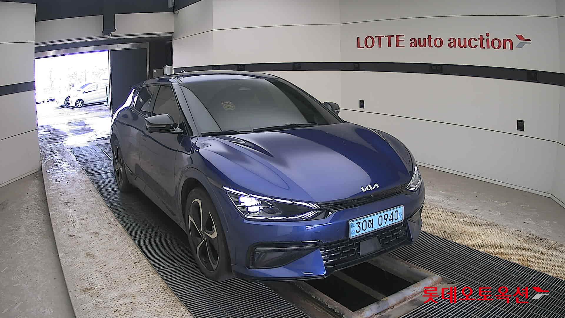 Kia EV6 id 3816413 из Кореи 15