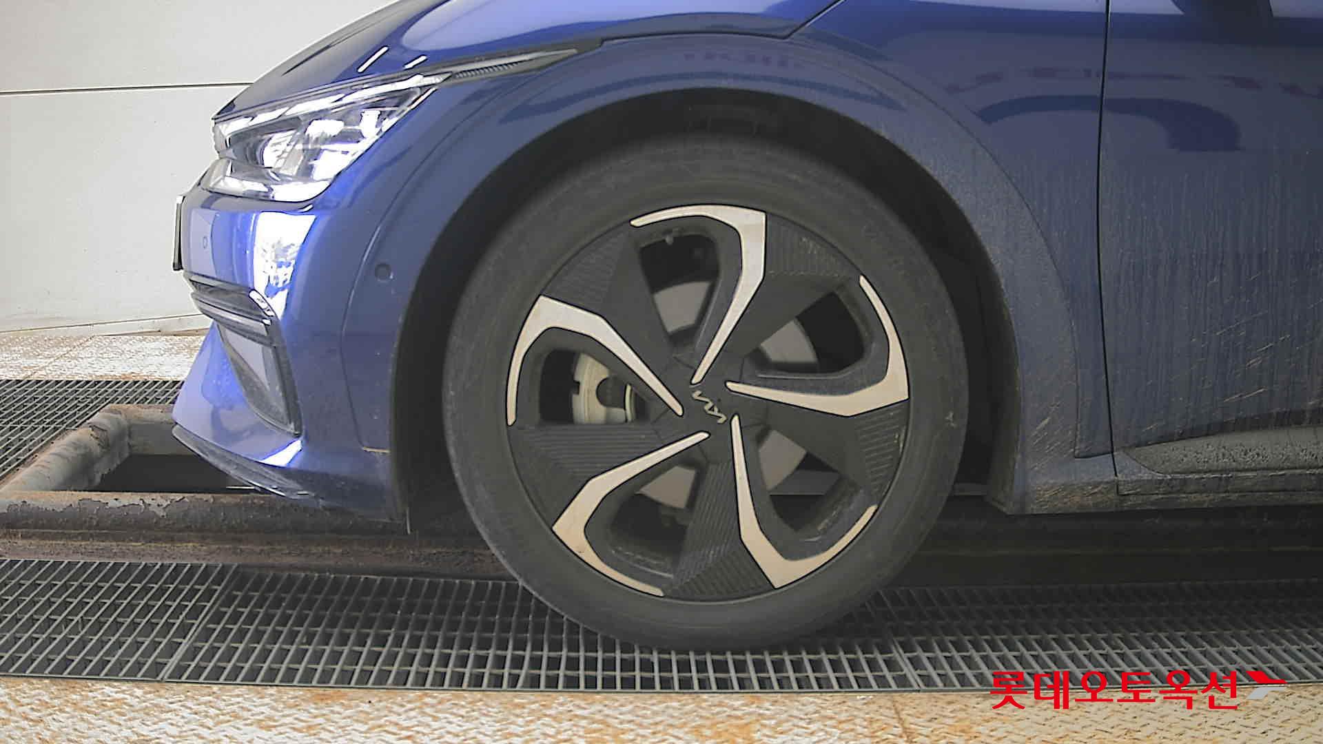 Kia EV6 id 3816413 из Кореи 21