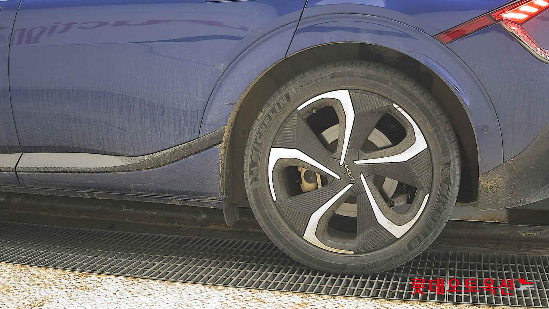 Kia EV6 id 3816413 из Кореи 22