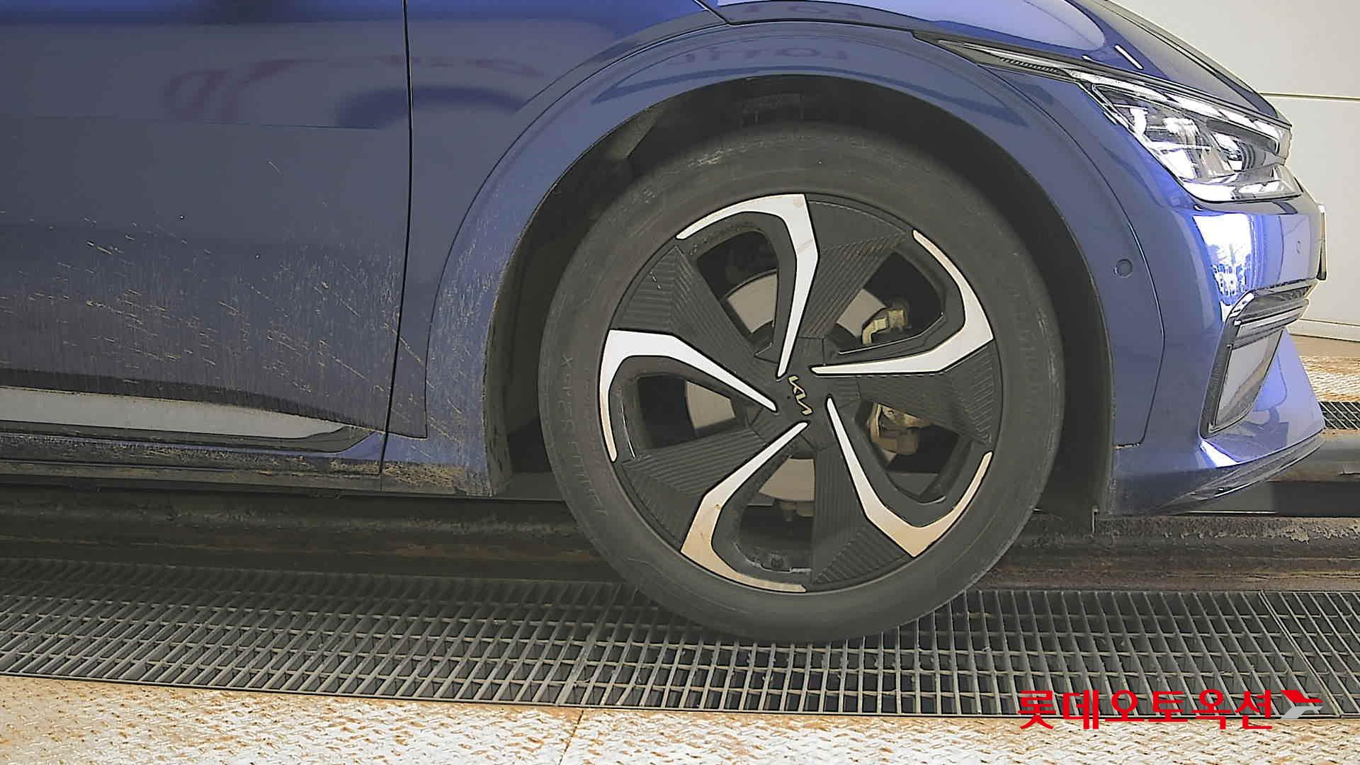 Kia EV6 id 3816413 из Кореи 23