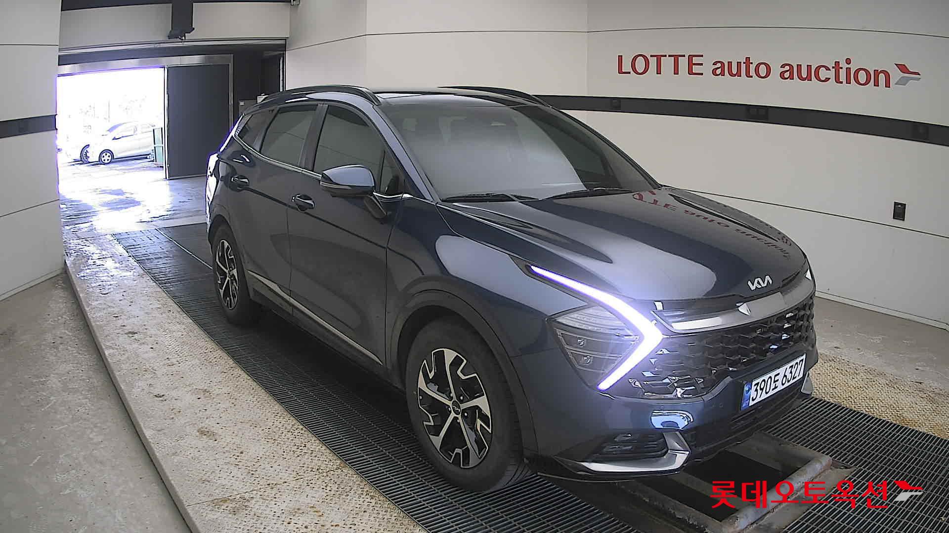 Kia Sportage Hybrid 2023 Другое из Кореи, фото 2