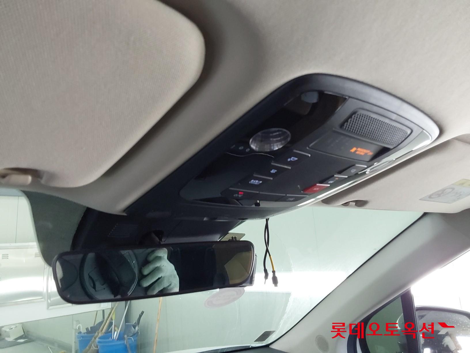 Kia Carnival id 3822990 из Кореи 30