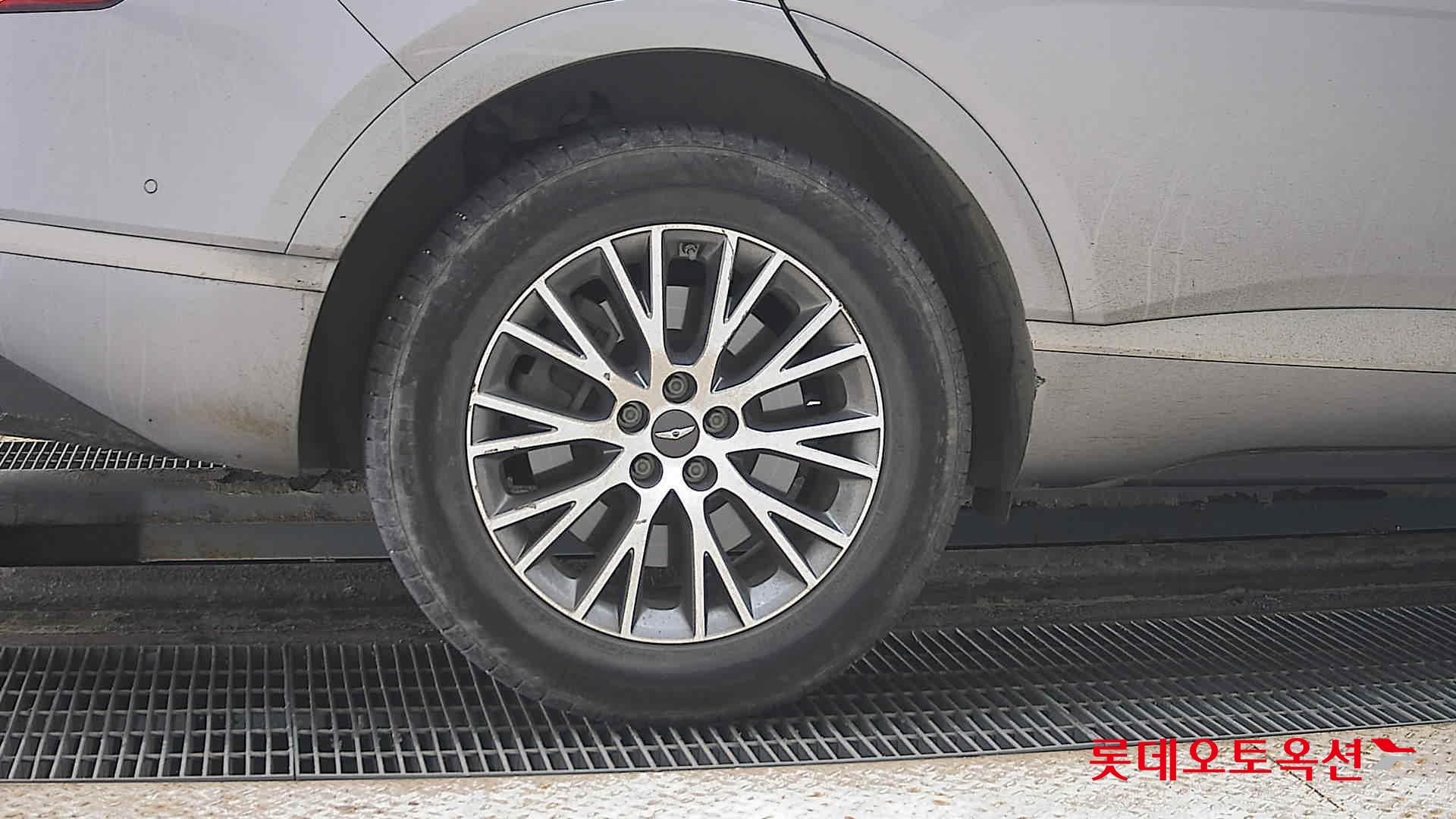 Hyundai GV80 id 3822887 из Кореи 24