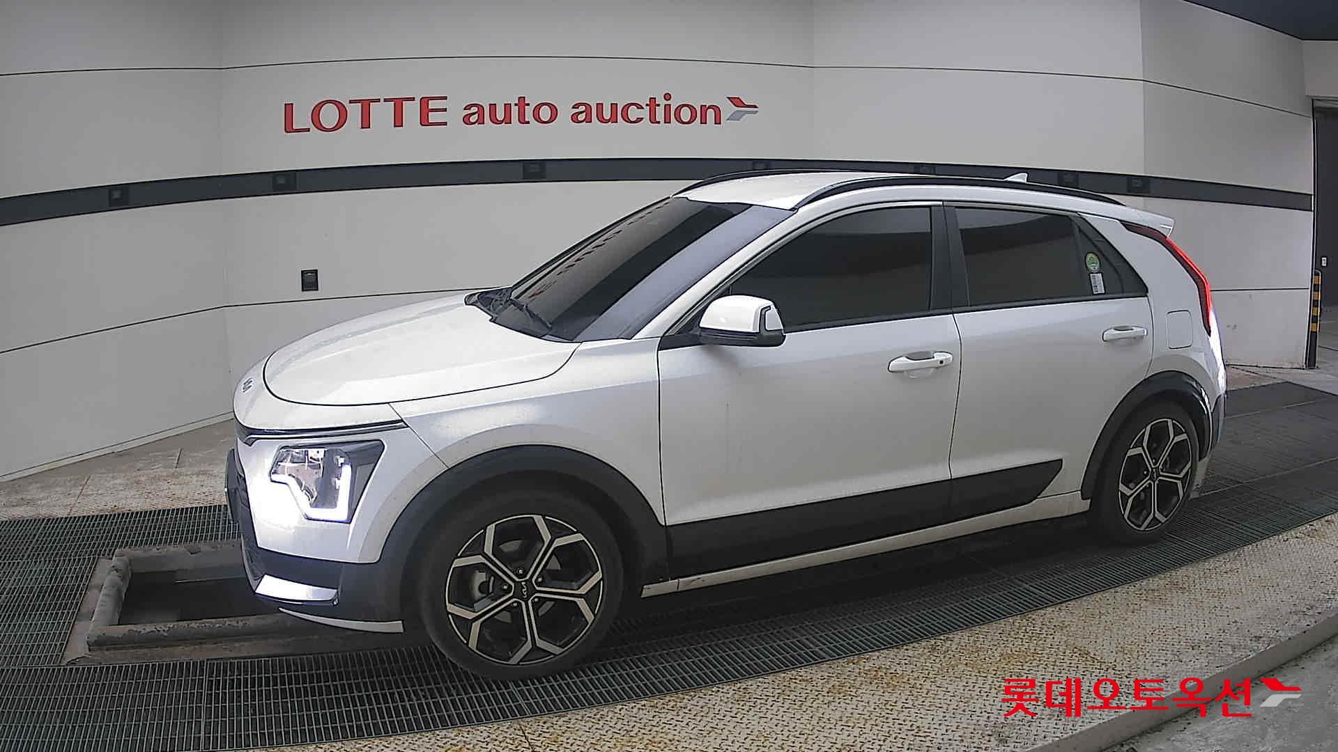 Kia Niro Hybrid id 3822946 из Кореи 12