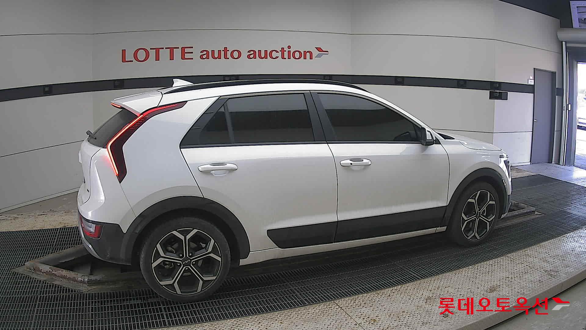 Kia Niro Hybrid id 3822946 из Кореи 18