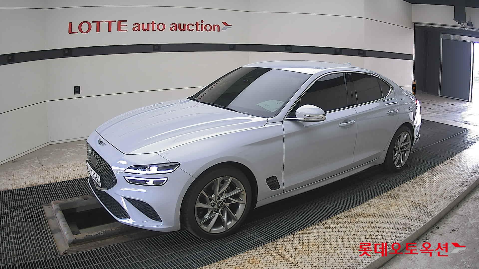 Hyundai G70 id 3822811 из Кореи 13